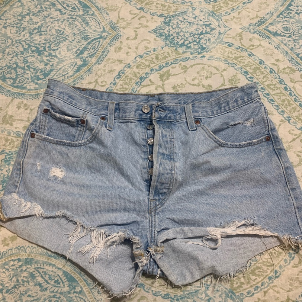 Levi high waisted shorts.